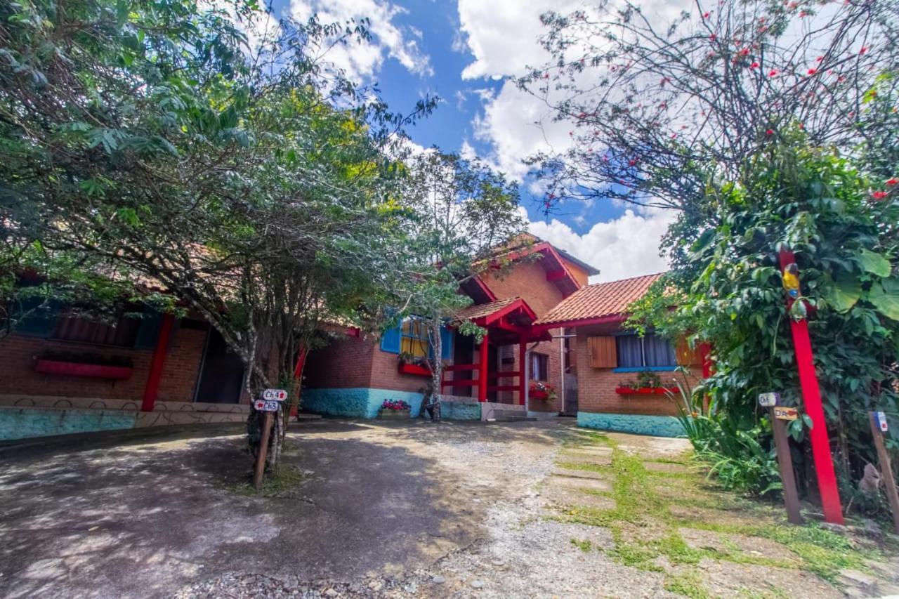 Pousada Chalana Monte Verde  Exterior photo